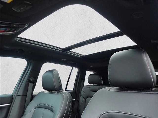 New 2027 Jeep Grand Cherokee Limited AWD/4WD image 14