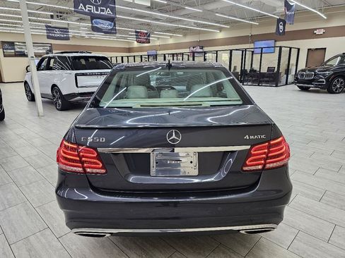 Used 2014 Mercedes-Benz E 550 4MATIC Sedan image 7