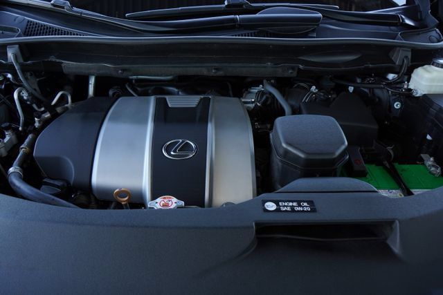 Used 2021 Lexus RX 350 FWD w/ Accessory Package image 28