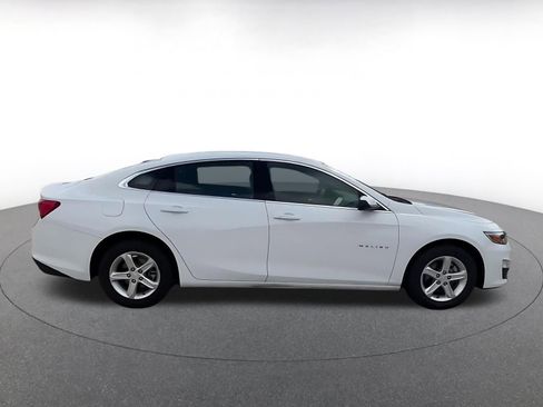 Used 2024 Chevrolet Malibu LT image 16