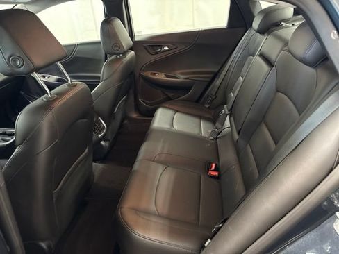 Used 2020 Chevrolet Malibu LT w/ Leather Package FWD image 29