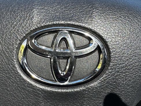 Used 2013 Toyota Corolla S w/ Premium Pkg FWD image 30