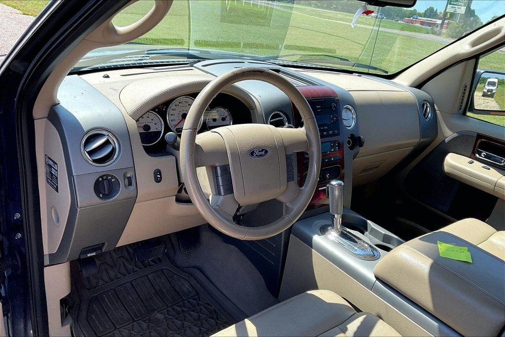 Used 2006 Ford F150 XLT AWD/4WD image 7