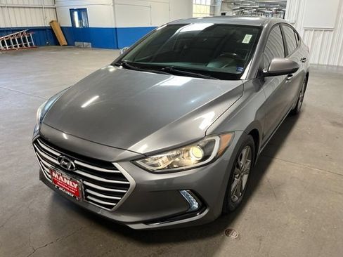 Used 2018 Hyundai Elantra Value Edition FWD image 7