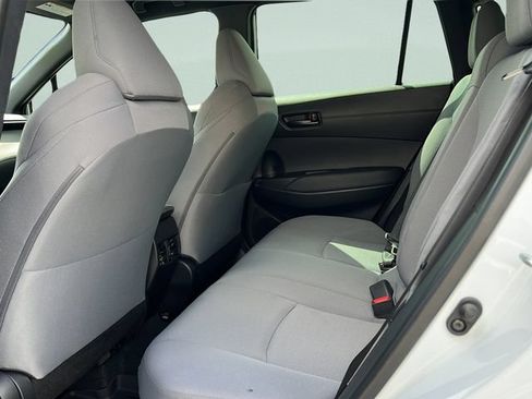 Used 2024 Toyota Corolla Cross AWD Hybrid image 10