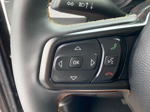 Used 2024 Jeep Wrangler Unlimited Sport AWD/4WD image 19