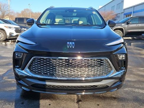 New 2026 Buick Encore GX Avenir w/ Avenir Technology Package image 2
