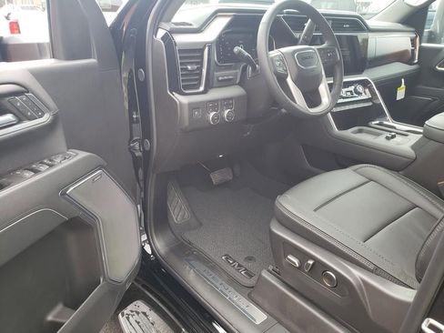 New 2026 GMC Sierra 3500 Denali w/ Technology Package image 7