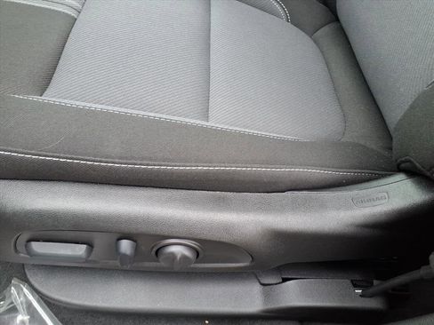 New 2026 Chevrolet Blazer LT w/ Convenience Package image 7