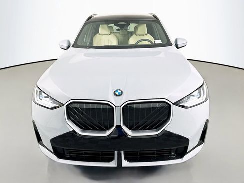 New 2026 BMW X3 xDrive30 w/ M Sport Package image 2