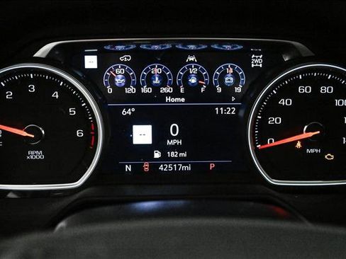 Used 2021 Chevrolet Tahoe High Country image 11