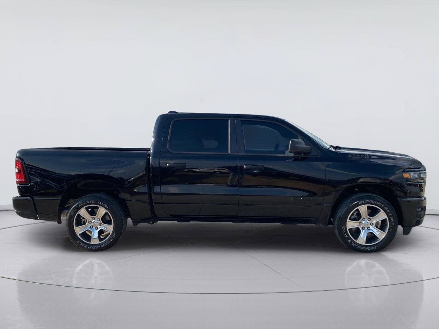 Used 2026 RAM 1500 Express RWD image 6