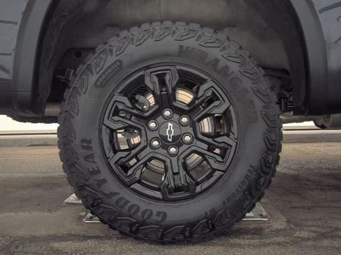 Used 2024 Chevrolet Silverado 1500 ZR2 w/ LPO, Dark Essentials Package AWD/4WD image 14