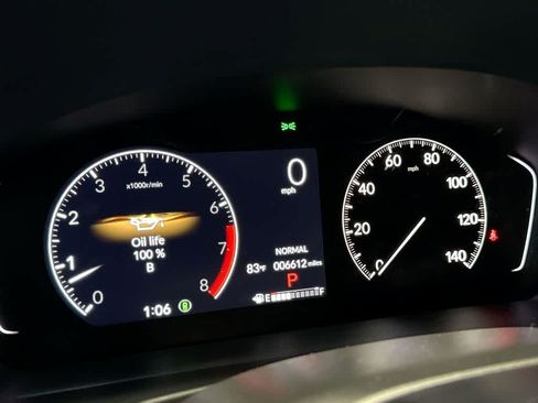 Used 2025 Honda Pilot EX-L image 16