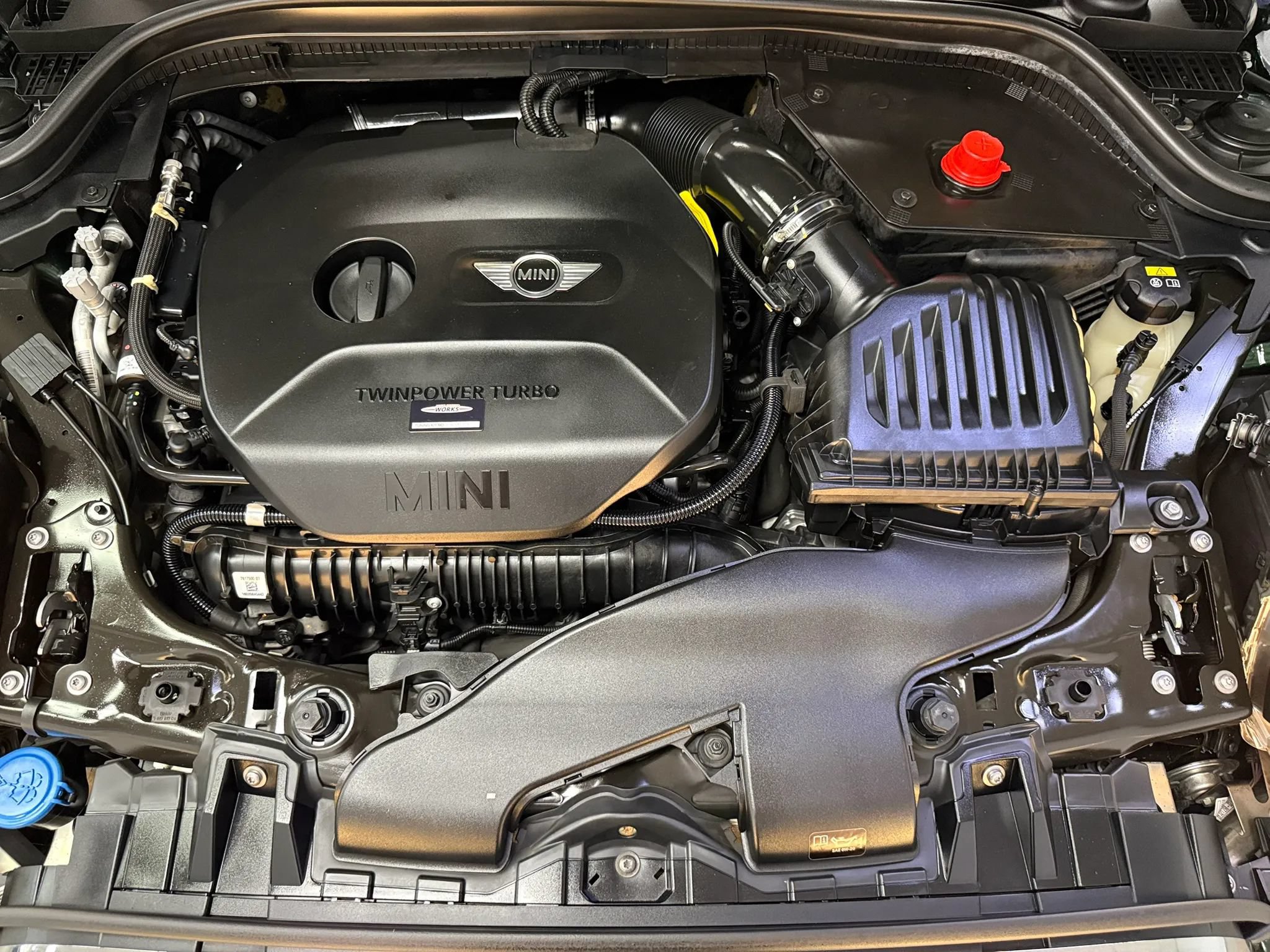 Used 2019 MINI Cooper S w/ Signature Upholstery Package FWD image 23