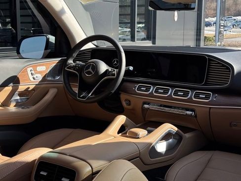 Used 2025 Mercedes-Benz GLE 350 4MATIC image 62