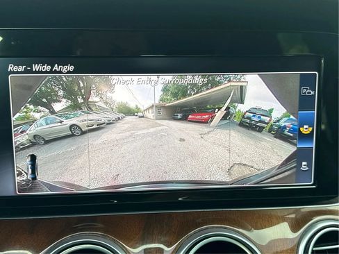 Used 2018 Mercedes-Benz E 300 4MATIC w/ Premium 1 Package image 20
