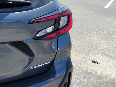 Used 2024 Subaru Crosstrek 2.0i Premium image 11