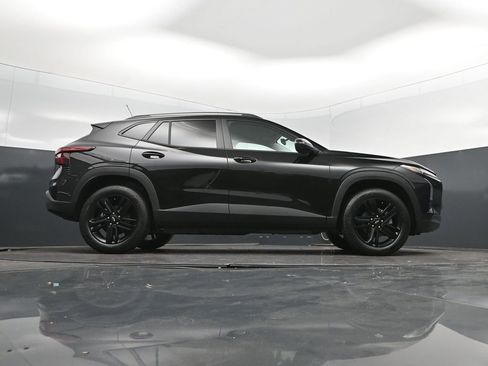 New 2026 Chevrolet Trax ACTIV FWD image 42