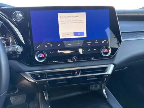 Used 2025 Lexus RX 350 Premium w/ Accessory Package (Z1) image 26