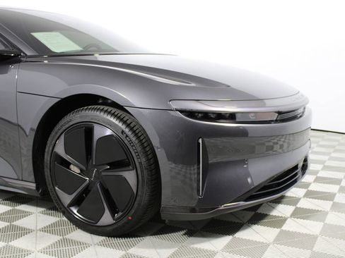 Used 2024 Lucid Air Pure image 2