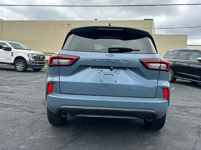 Used 2024 Ford Escape ST-Line AWD/4WD image 5