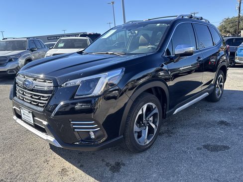 Used 2024 Subaru Forester Touring w/ POP Package 3 image 7