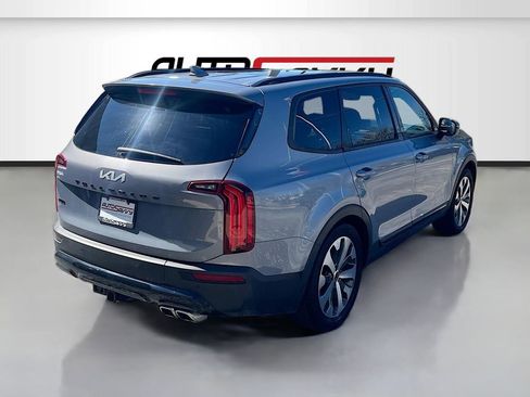 Used 2022 Kia Telluride SX w/ SX Prestige Package image 7