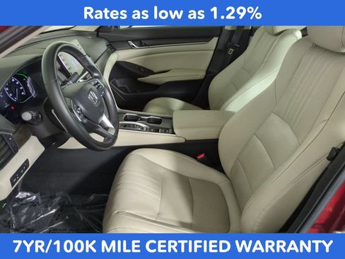 Used 2021 Honda Accord Touring image 9