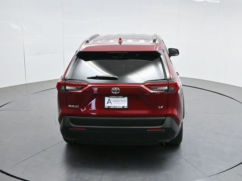 Used 2021 Toyota RAV4 LE w/ Carpet Mat Package (TMS) FWD image 43