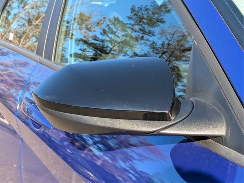 Certified 2025 Hyundai Elantra Sport image 11