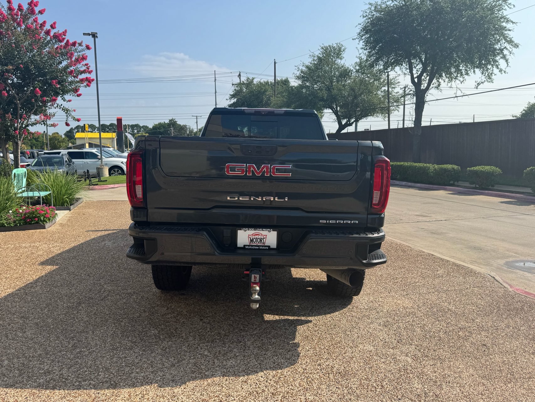 Used 2022 GMC Sierra 3500 Denali w/ Denali Ultimate Package AWD/4WD image 9
