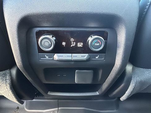 New 2026 Buick Enclave Avenir w/ Super Cruise Package image 28