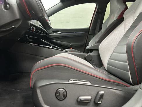 Used 2024 Volkswagen GTI SE FWD image 26