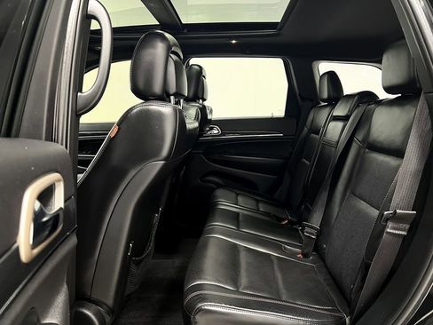 Used 2017 Jeep Grand Cherokee Limited 75th Anniversary image 29