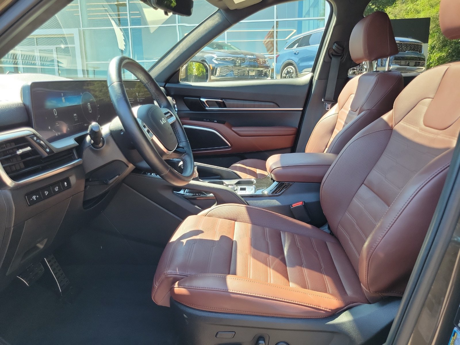 Certified 2024 Kia Telluride SX Prestige AWD/4WD image 9