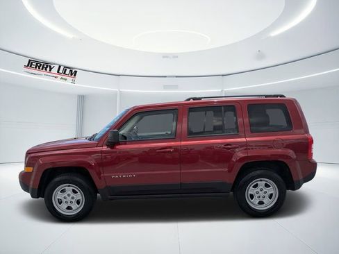 Used 2015 Jeep Patriot Sport w/ Power Value Group AWD/4WD image 6