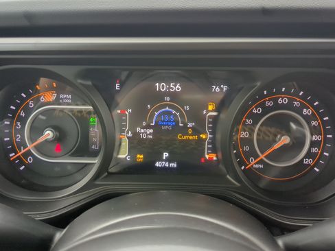 Used 2025 Jeep Wrangler Unlimited Rubicon 392 AWD/4WD image 25