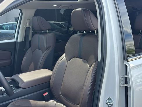 Certified 2023 Honda Pilot Elite image 10