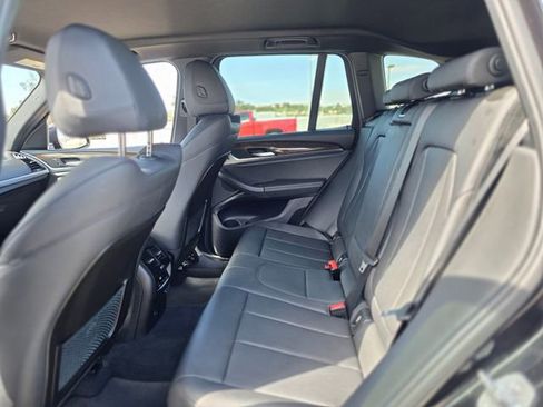 Used 2018 BMW X3 xDrive30i image 9
