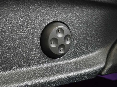 Certified 2020 Mercedes-Benz GLC 300 4MATIC image 26