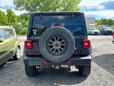Used 2023 Jeep Wrangler Unlimited Rubicon 392 w/ Trailer Tow Package AWD/4WD image 5