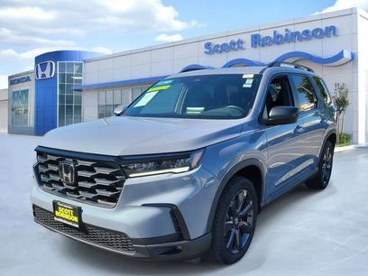 Certified 2025 Honda Pilot Sport