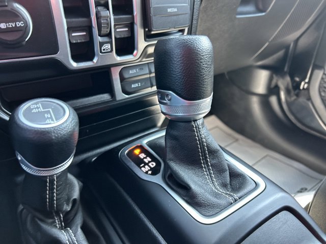 Used 2020 Jeep Wrangler Unlimited Sahara AWD/4WD image 44