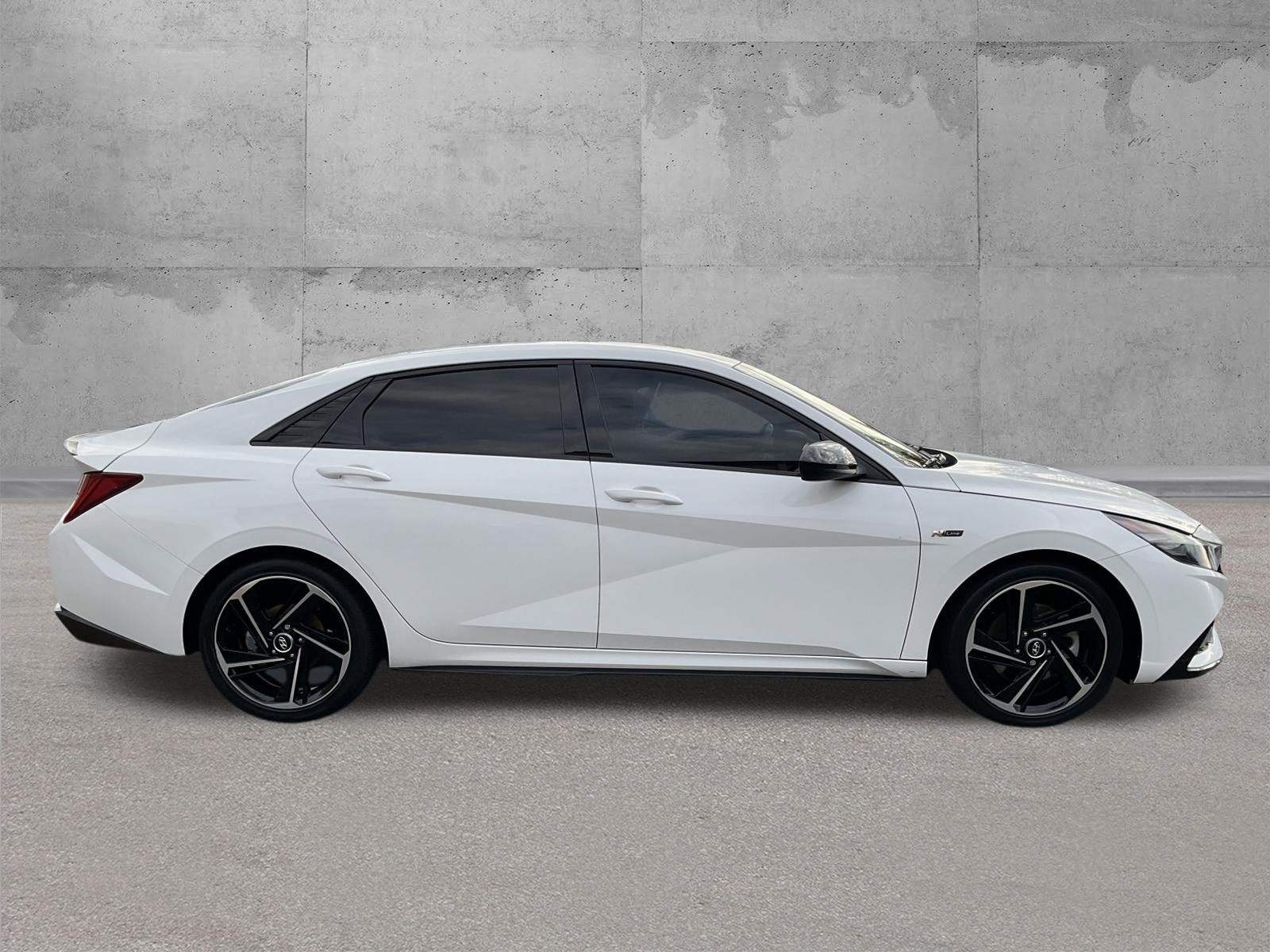 Used 2023 Hyundai Elantra N Line FWD image 2