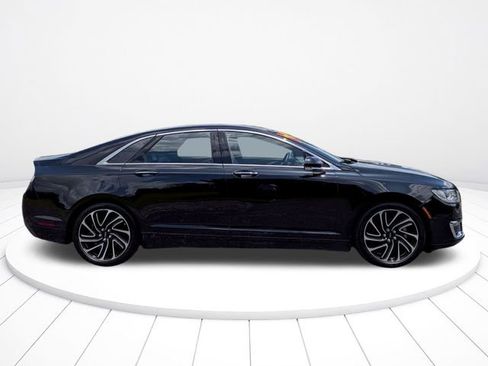 Used 2020 Lincoln MKZ Reserve w/ Elements Package FWD image 2
