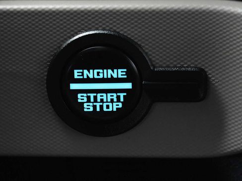 Used 2023 Ford Bronco Wildtrak image 21