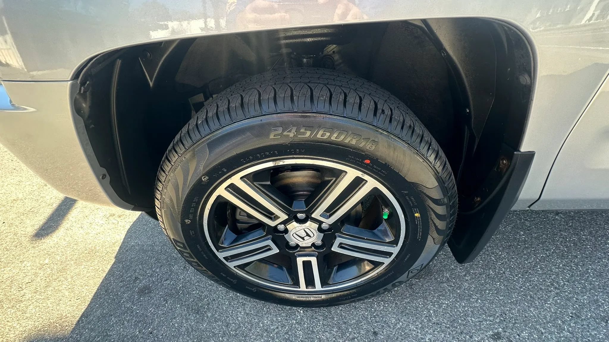 Used 2014 Honda Ridgeline Sport image 10