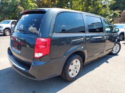 Used 2012 Dodge Grand Caravan SE FWD image 4
