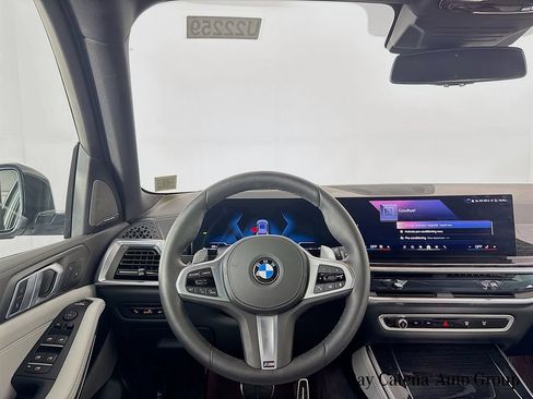 Used 2026 BMW X5 xDrive40i w/ M Sport Package AWD/4WD image 24